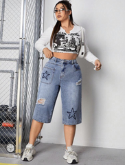 Short Bermuda larga con bordado de estrellas