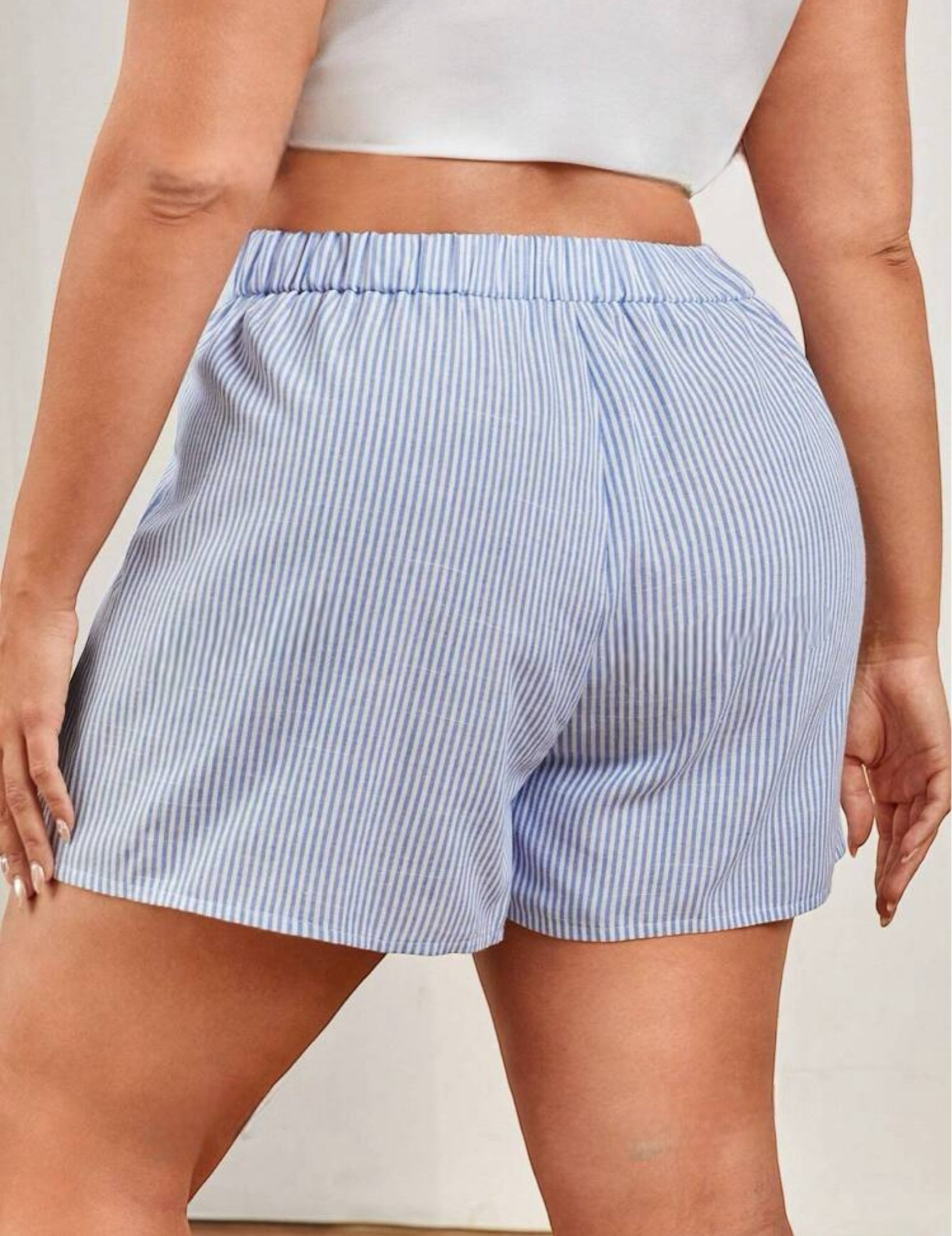 Short corte A de rayas