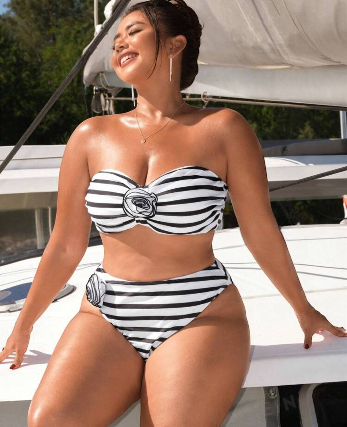 Traje de baño bikini de rayas