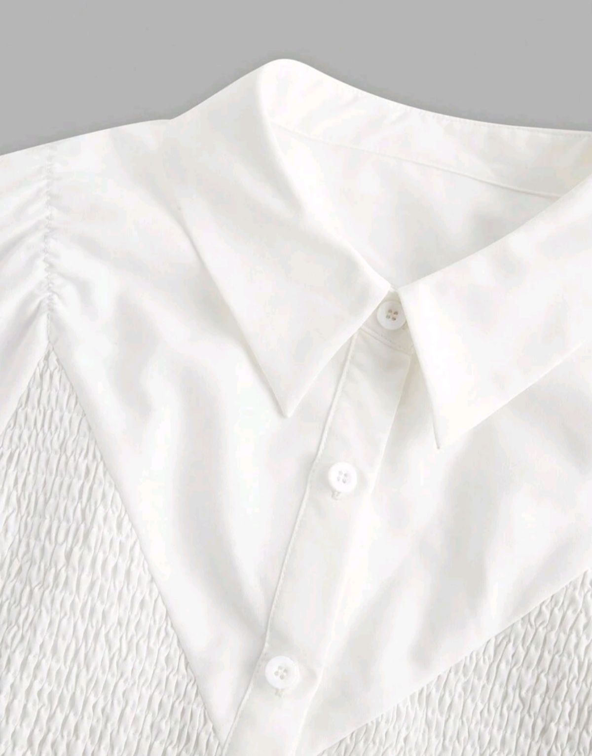 Vestido blanco con elástico ligero