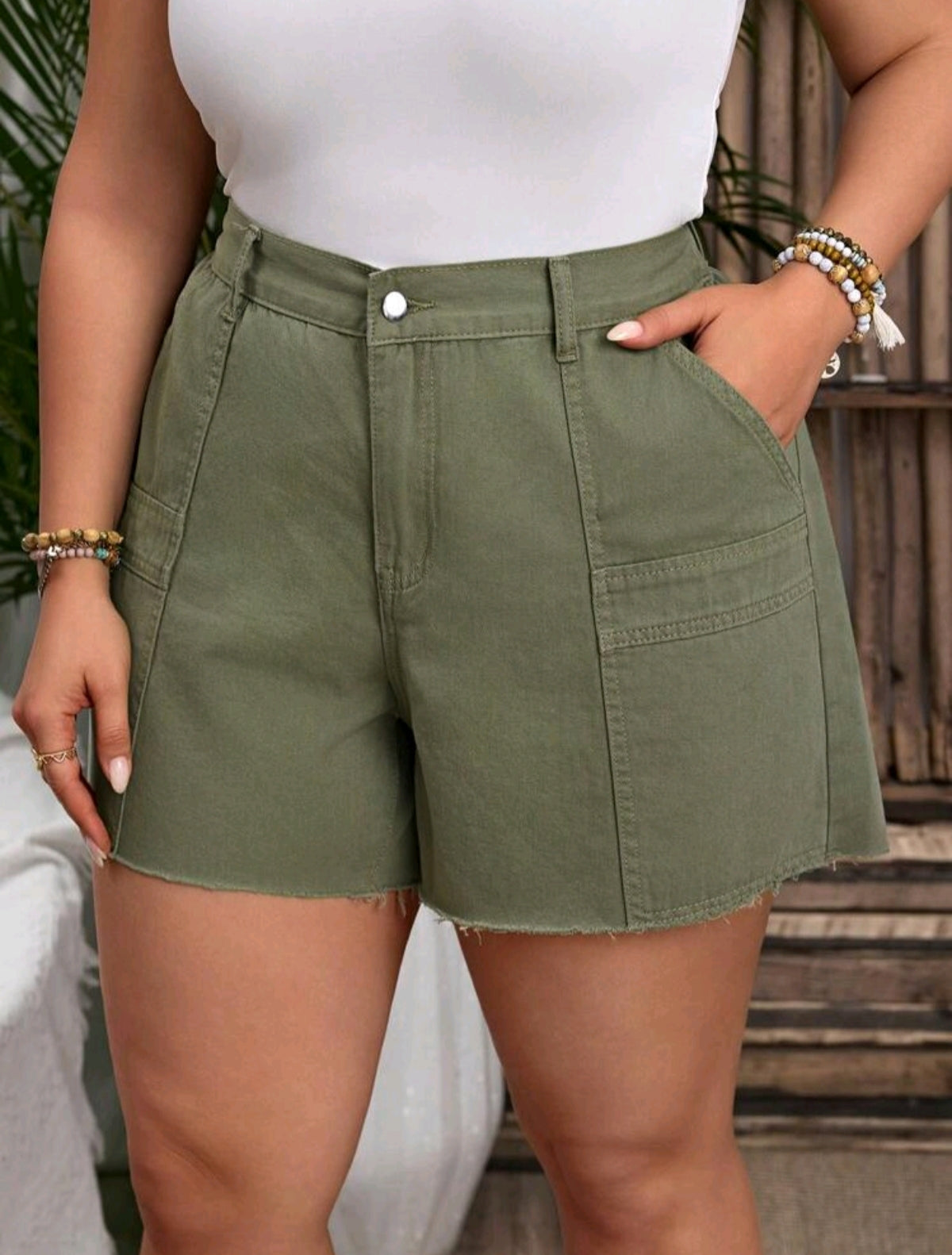 Short tipo cargo verde